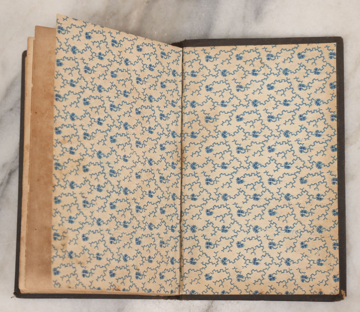 Lot 146 - "Stories By Old Daniel; The Village Story-Teller" Antique Children's Story Book, Illustrated With Woodcuts, Published By S. & C. Shepley, Fitchburg, 1847