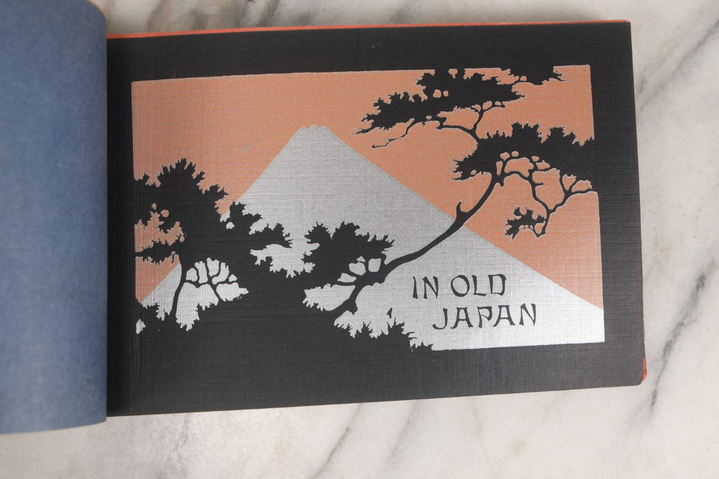 Lot 167 - Antique Paper Sample Book "Buckeye Covers" No. 2 By The Beckett Paper Company, Hamilton, Ohio – Ripple And Crash Finishes