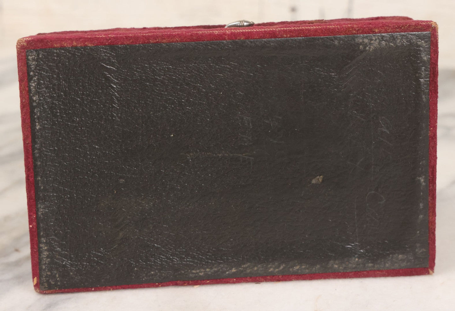 Lot 183 - Antique Six-Piece Rogers Bros. Silverplate Condiment Knife Set In Velvet Box