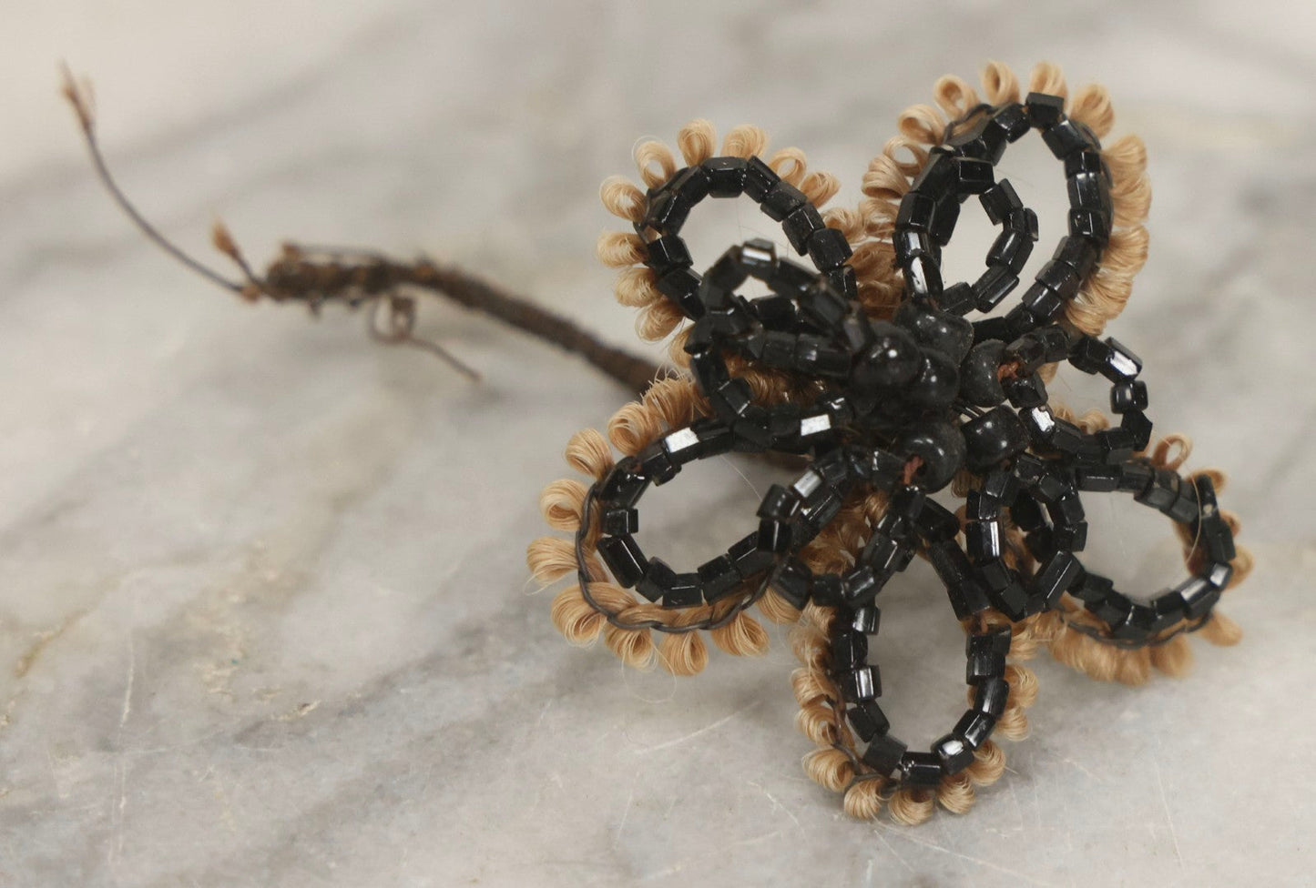 Lot 008 - Grouping Of Five Antique Victorian Human Hair Work Flowers With Beadwork Plus Fragment In Montgomery Ward & Co. Chicago Paper Box