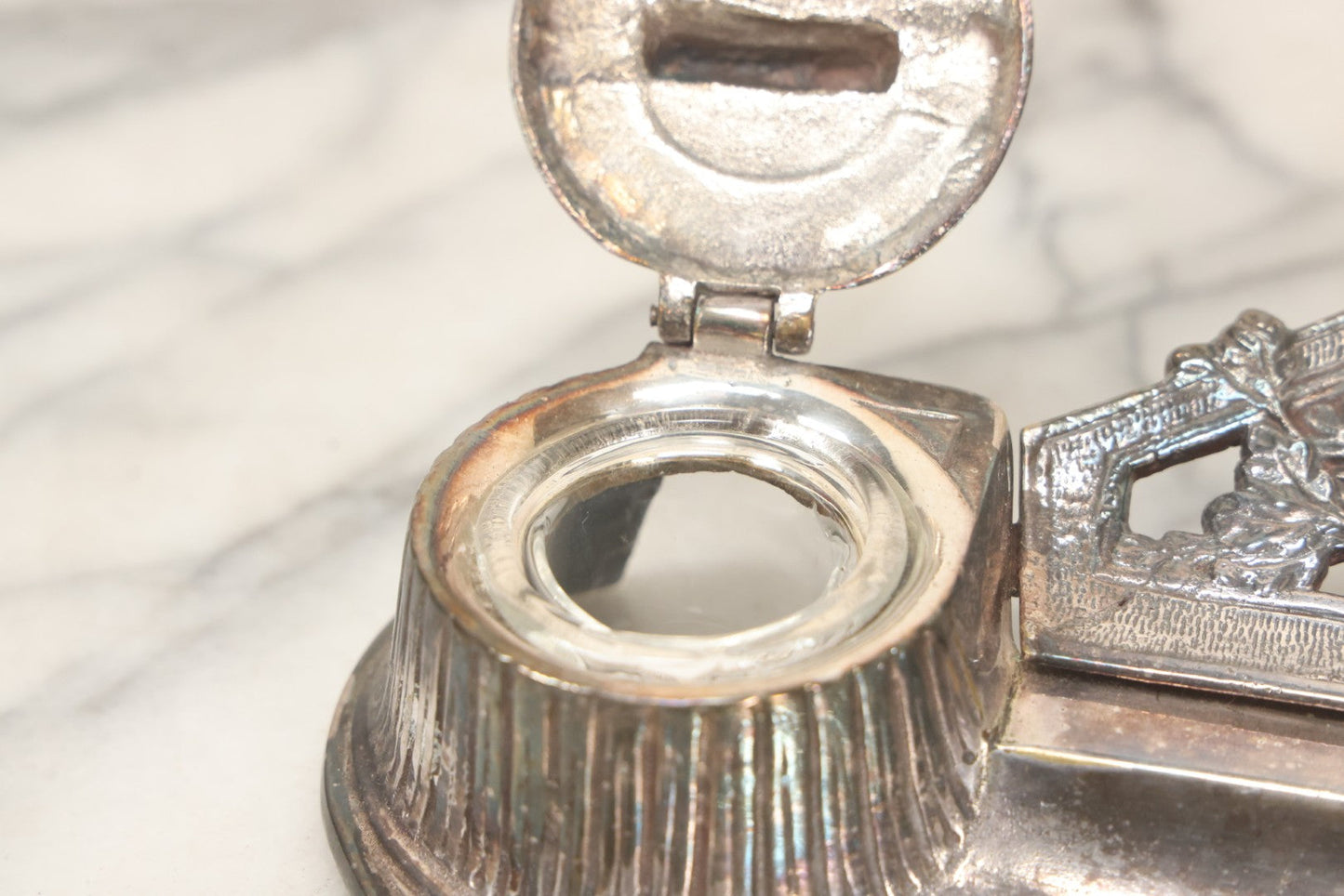 Lot 052 - Antique Cast Iron Double Inkwell With Chrome Finish Depicting Fox Head, Oak Branches, And English Hunting Scene With Hunter, Dog, And Stag, Stamped L.P., Circa Early 20th Century