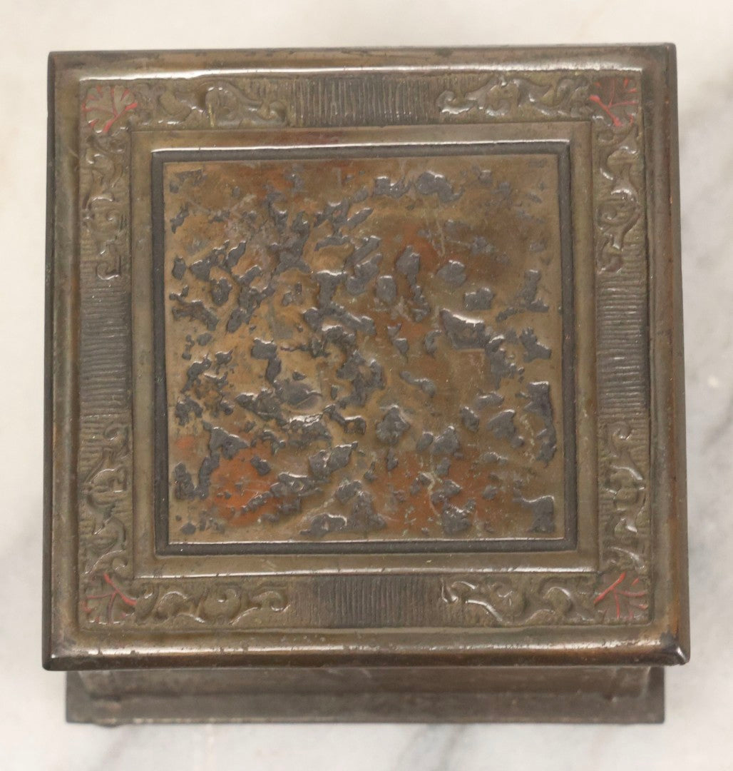 Lot 054 - Antique Solid Bronze Square Inkwell, Stamped “W.G.W.” With “W” In Diamond, “257,” And “Solid Bronze,” On Four Ball Feet, With Glass Insert, Circa Early 20th Century