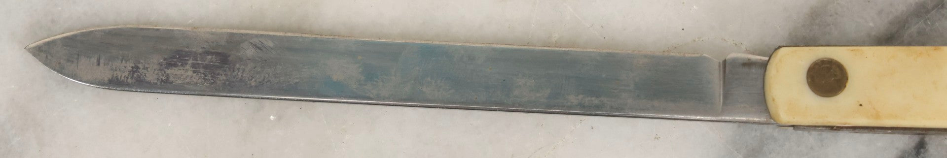 Lot 068 - Vintage Long And Narrow Pocket Knife With Bone Handle And 4.5" Blade, Colonial, Providence, Rhode Island, 5-7/8" L