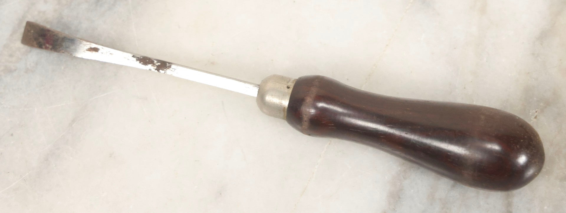 Lot 073 - Antique Boxed Set Of Five Cast Steel Wood-Handled Carving Tools By Millers Falls Company, Millers Falls, Massachusetts, In Wood Box With Original Paper Label