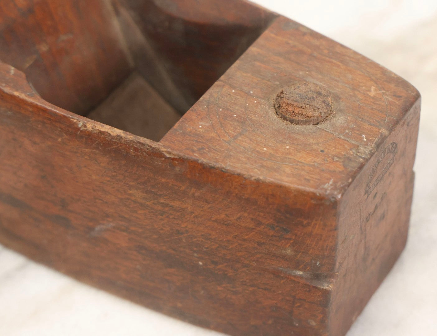 Lot 074 - Antique Handmade Coffin-Shaped Wood Plane With Engraved Pentagram Logo, Dated 1883, Marked U.A.C., Manufactured By A. Cumings, Boston, With Blade Present, 9-1/2" L
