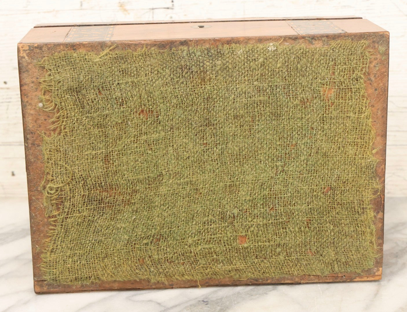 Lot 077 - Antique Burlwood Veneered Wooden Document Box With Inlaid Geometric Patterned Stripes And Center Metal Pendant