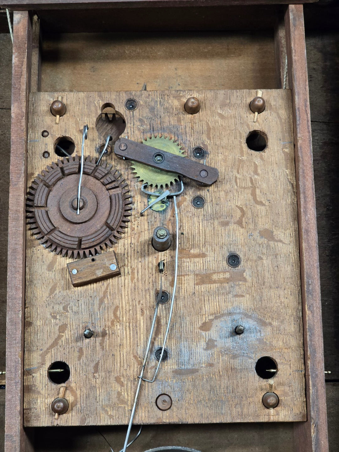 Lot 004 - Antique Column And Splat Shelf Clock By Riley Whiting, Winchester, Connecticut, With 30-Hour Wooden Works And Reverse Painted Door With “The Orphan's Prayer” Scene, Child Praying At Monument, Includes Weights, Pendulum, And Key