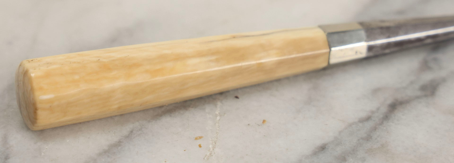 Lot 014 - Antique 19th Century Dental Tool With Octagonal Bone Handle And Triangular Side-Pointed Blade, 5-1/2" L