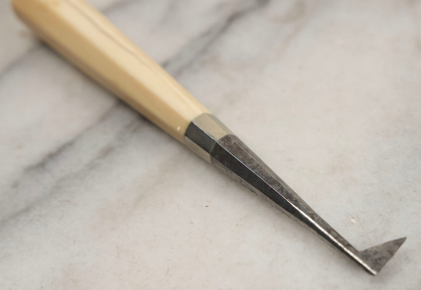 Lot 014 - Antique 19th Century Dental Tool With Octagonal Bone Handle And Triangular Side-Pointed Blade, 5-1/2" L