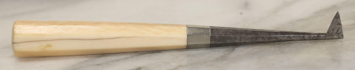 Lot 014 - Antique 19th Century Dental Tool With Octagonal Bone Handle And Triangular Side-Pointed Blade, 5-1/2" L