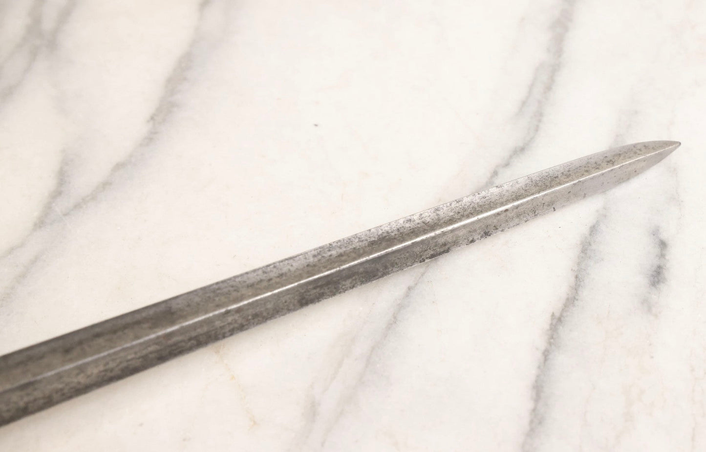 Lot 034 - Antique U.S. Socket Bayonet With "Us" Tang Stamp And Cylindrical Socket, Inconclusive Model/Authenticity, 19-1/2" L