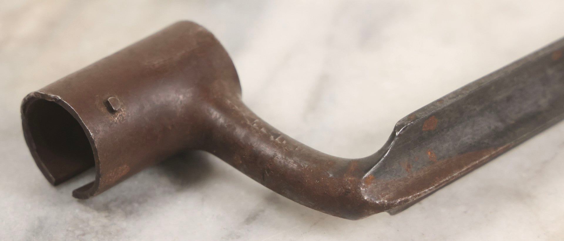 Lot 034 - Antique U.S. Socket Bayonet With "Us" Tang Stamp And Cylindrical Socket, Inconclusive Model/Authenticity, 19-1/2" L