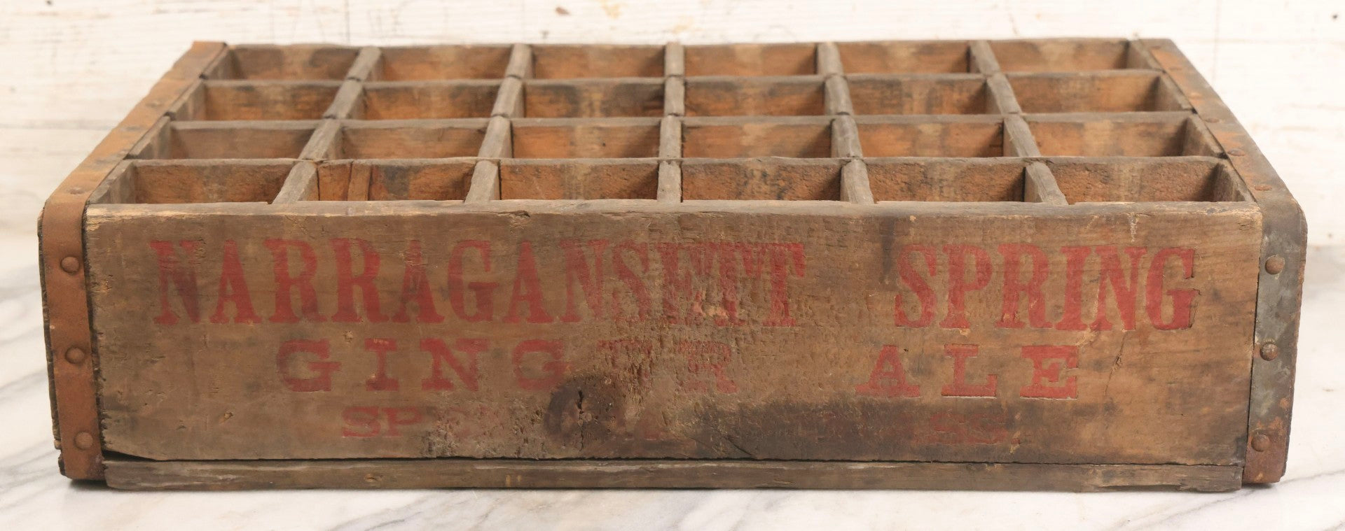Lot 042 - Vintage 24-Section Wooden Soda Bottle Crate For Narragansett Spring Ginger Ale, Spencer, Massachusetts, With Red Lettering And Metal Supports