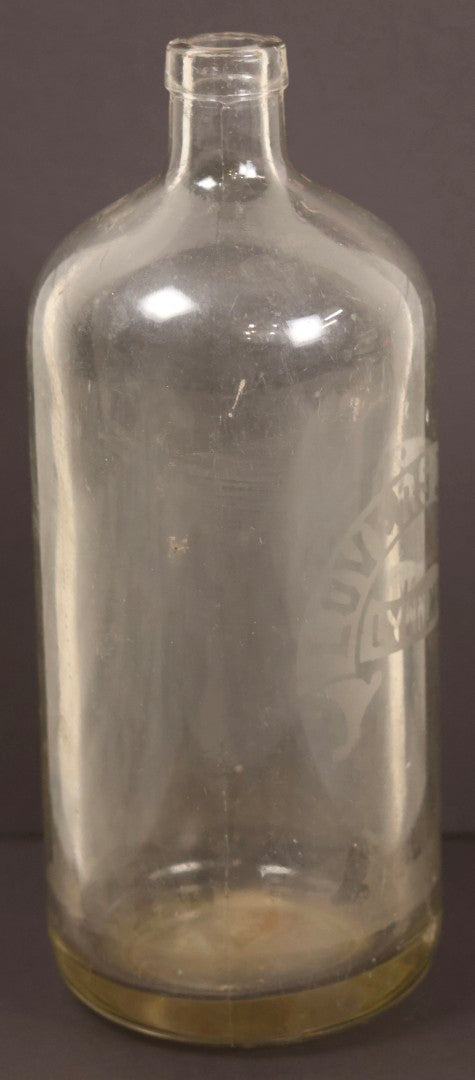 Lot 043 - Antique Lovers Leap Co. Etched Glass Seltzer Bottle, Lynn, Massachusetts, 9-1/8" H