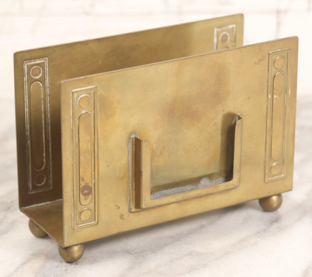 Lot 046 - Antique Brass Arts And Crafts Style Desk Stand Letter Holder With Calendar Slot, Manufactured By Bradley & Hubbard Mfg. Co.