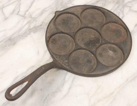 Lot 083 - Vintage Cast Iron Pan With Seven Indented Rounds, Marked "Patent Appl'D For"