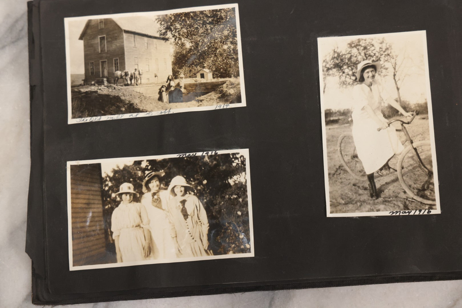 Lot 097 - Antique Snapshot Photograph Album With 225+ Photos Of Rural Life In Kansas, Including Adventuring Teenage Girls, Croft Schoolchildren, Wwi Soldiers, And Burning Of Croft Depot, Circa 1910–1920