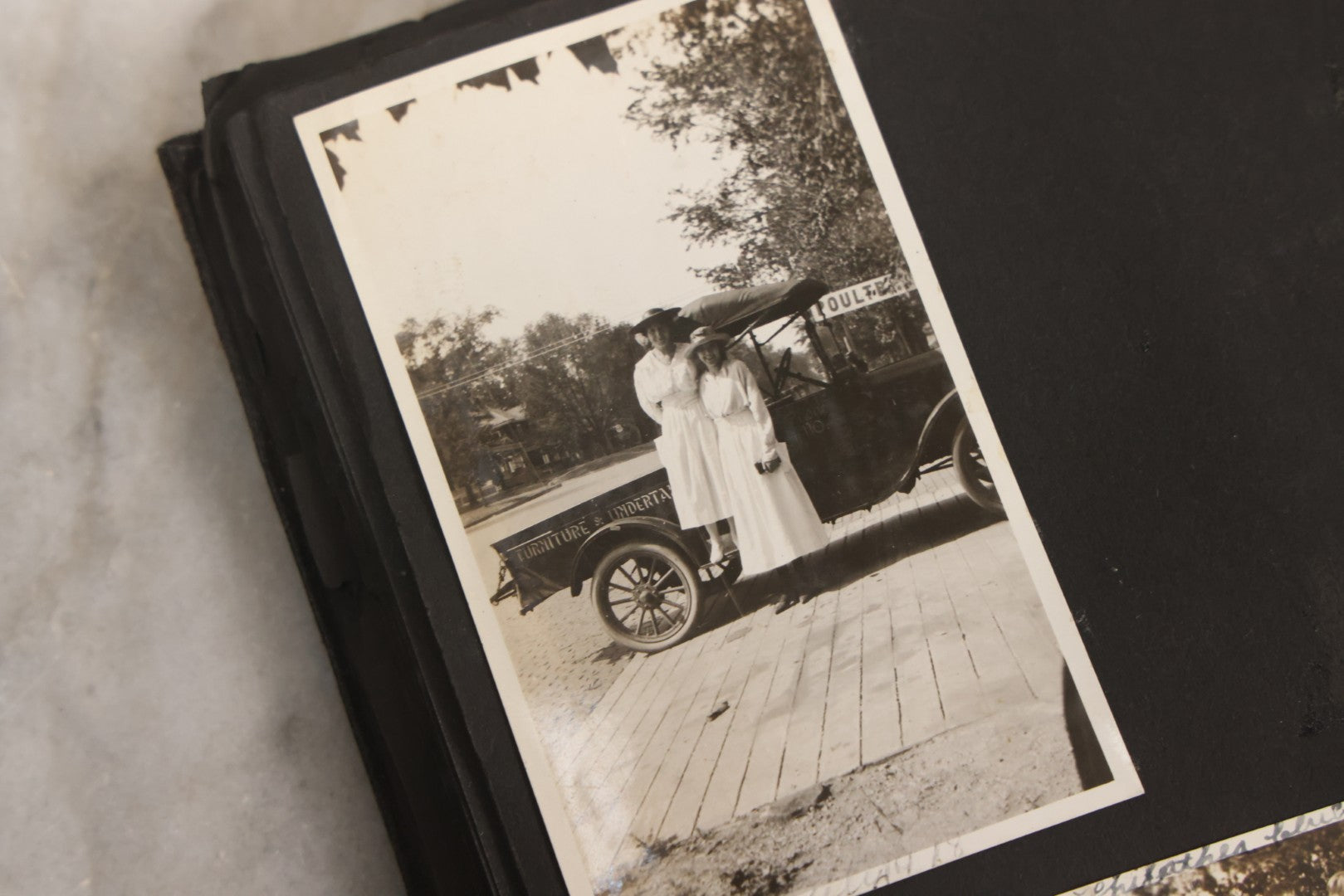 Lot 097 - Antique Snapshot Photograph Album With 225+ Photos Of Rural Life In Kansas, Including Adventuring Teenage Girls, Croft Schoolchildren, Wwi Soldiers, And Burning Of Croft Depot, Circa 1910–1920