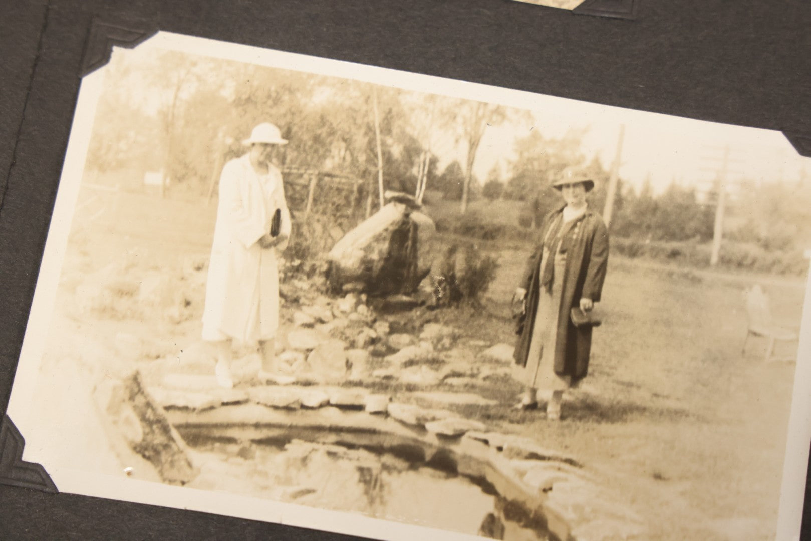 Lot 099 - Vintage Snapshot Photograph Album With 225+ Photos Of Travel And Family Life In New England And Beyond, 1925–1945