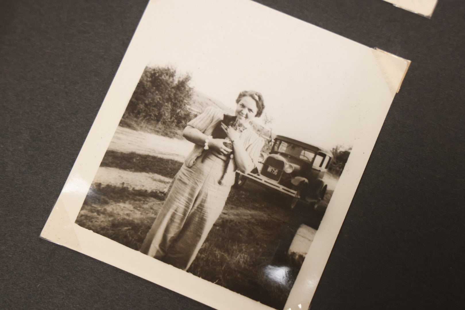 Lot 099 - Vintage Snapshot Photograph Album With 225+ Photos Of Travel And Family Life In New England And Beyond, 1925–1945