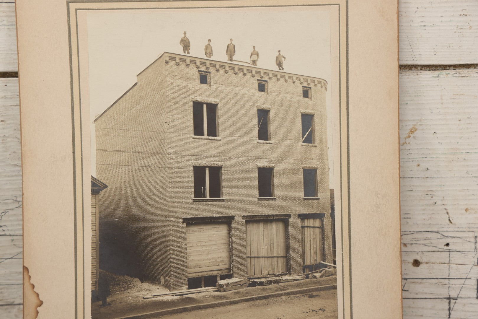 Lot 108 - Antique Boarded Occupational Photograph Of Brick Workers Atop Brainard Building, 65 High Street, Enfield, Connecticut, Under Construction, Circa 1909