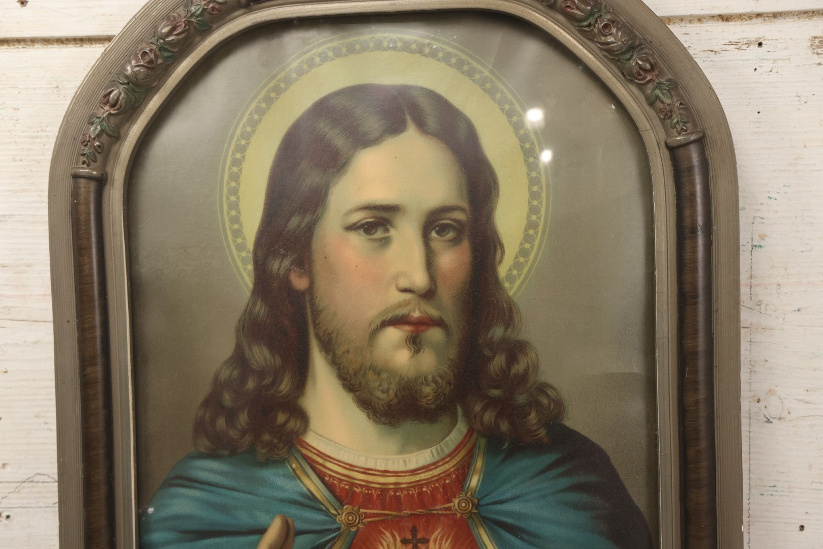 Lot 121 - Antique Chromolithograph Of Jesus With Stigmata And Sacred Heart, In Silver Bubble Frame, 14" x 22-1/4"