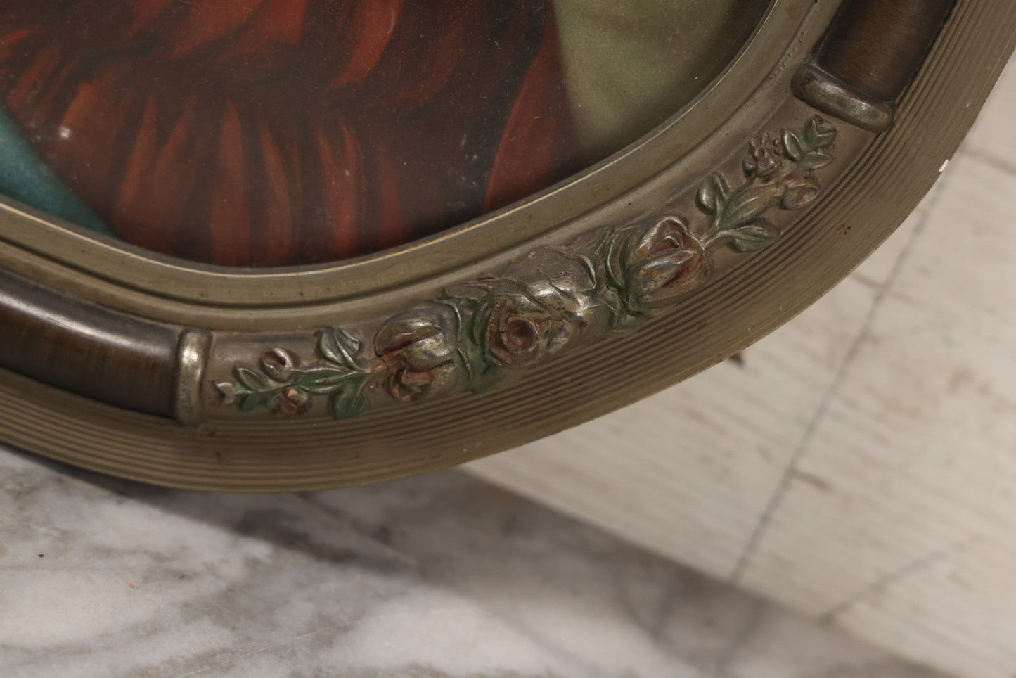 Lot 121 - Antique Chromolithograph Of Jesus With Stigmata And Sacred Heart, In Silver Bubble Frame, 14" x 22-1/4"