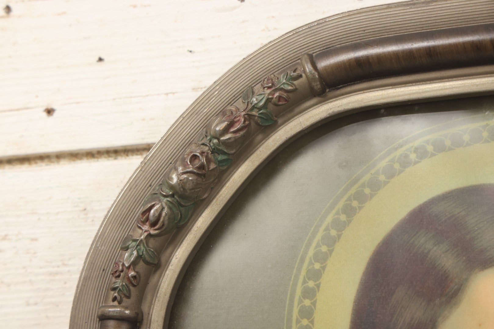 Lot 121 - Antique Chromolithograph Of Jesus With Stigmata And Sacred Heart, In Silver Bubble Frame, 14" x 22-1/4"