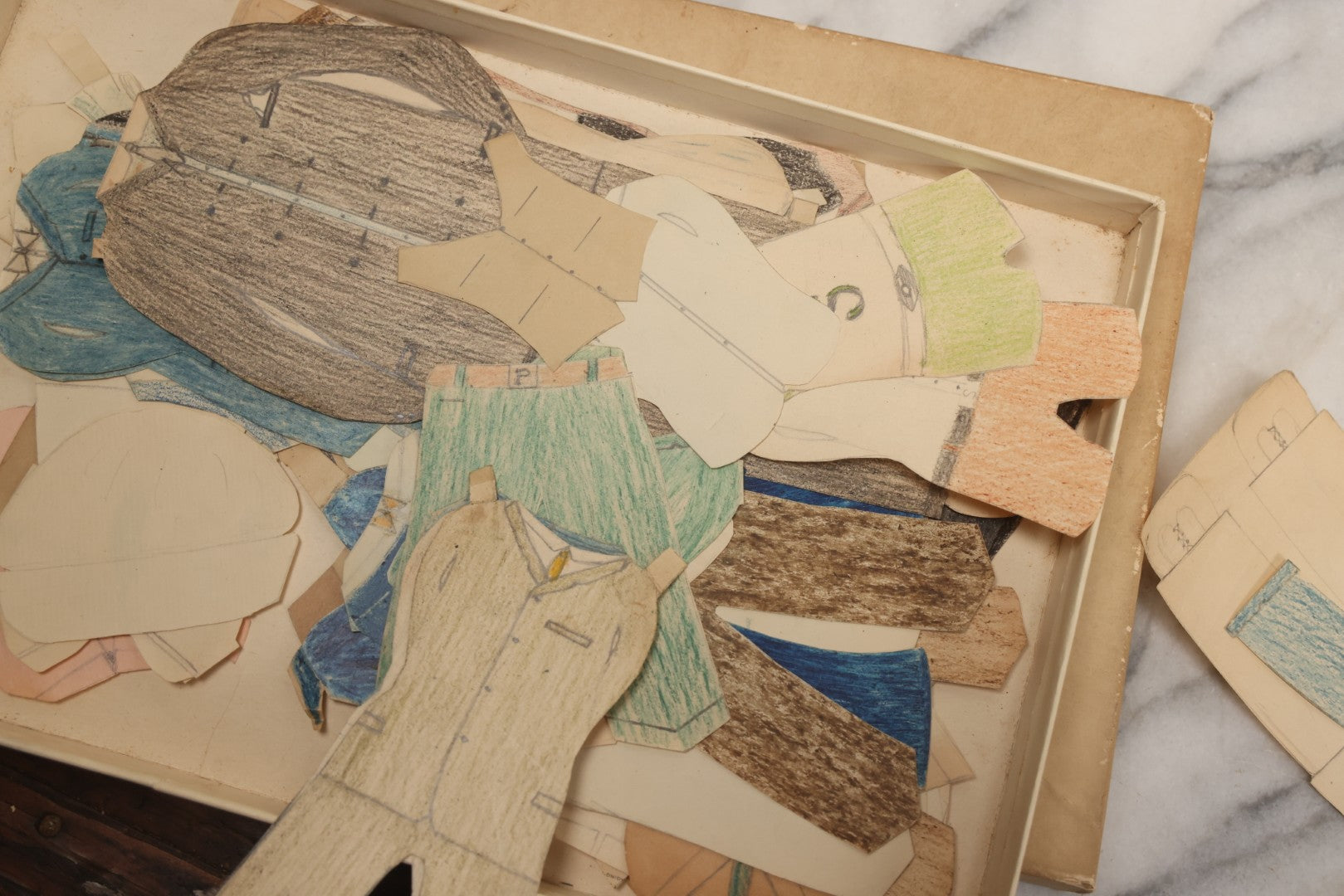 Lot 136 - Antique Box Lot Of Paper Dolls And Clothing, Including Hand Drawn Outfits And Mechanical "Susan" Doll By Sam'L Gabriel Sons & Company, Printed In Germany, 1919