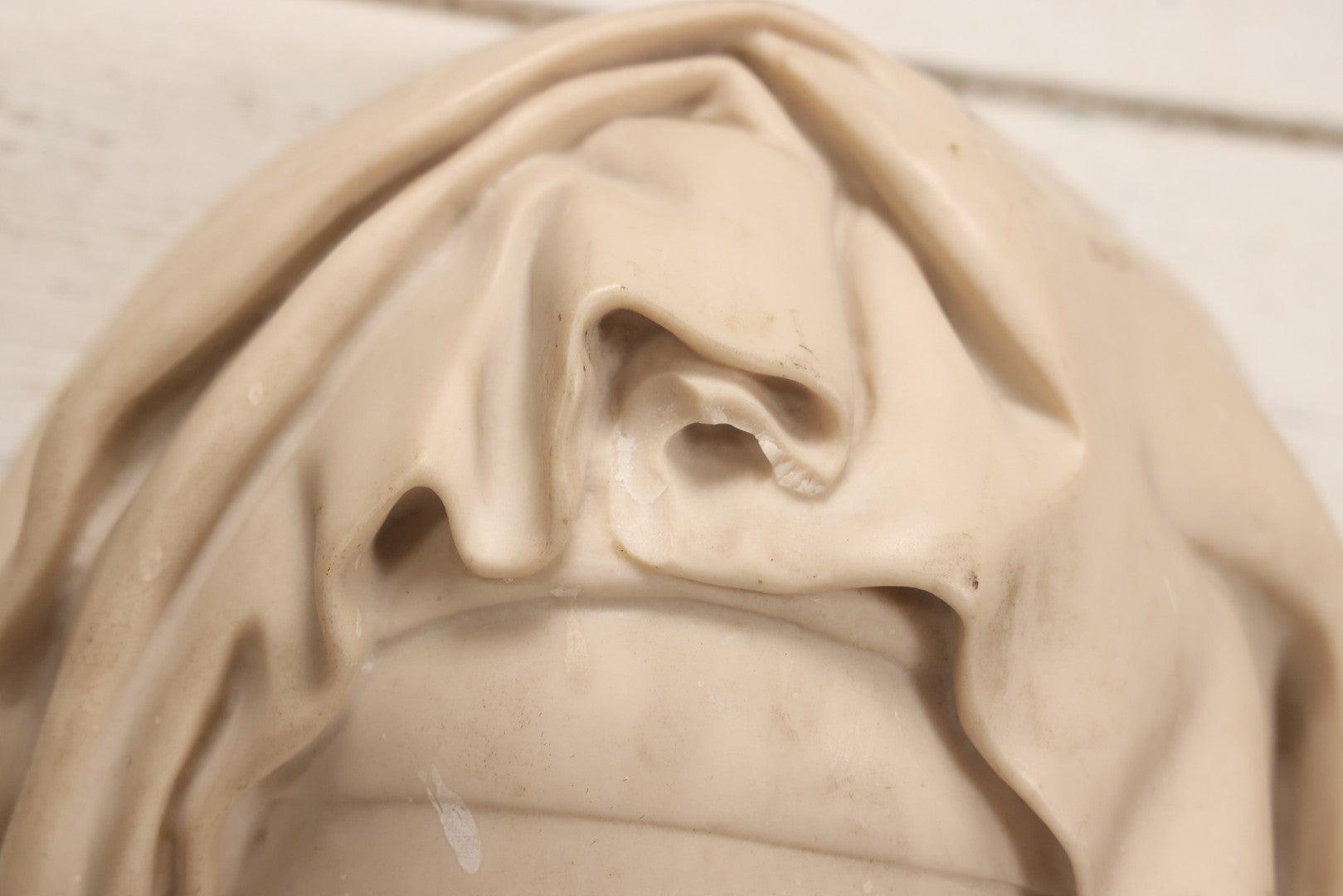 Lot 022 - Vintage Cold Cast Composite Polymer And Marble Wall Sculpture "Head Of The Virgin," Authorized Reproduction Of Michelangelo's Pietà By The Metropolitan Museum Of Art And Vatican Museums, Note Chip To Veil, 13-1/4" H