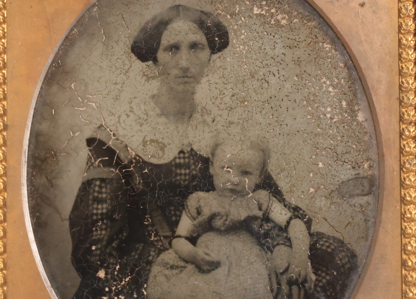 Lot 049 - Antique 1/6th Plate Ambrotype Photograph Of Seated Woman With Baby In Half Leatherette Union Case, Note Poor Condition