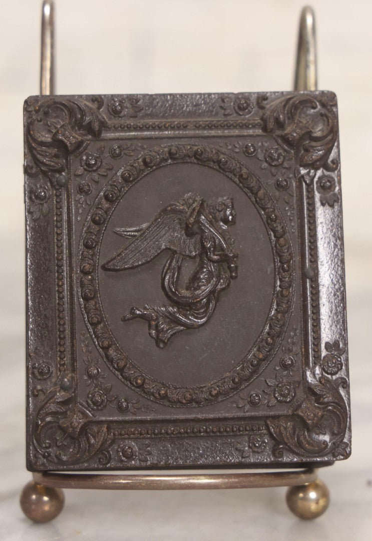 Lot 050 - Pair Of Antique 1/9th Plate Ruby Ambrotype Photographs Of Elderly Married Couple In Littlefield, Parsons & Co. Double Thermoplastic Union Case, Patented 1856–1857, With Herald Design