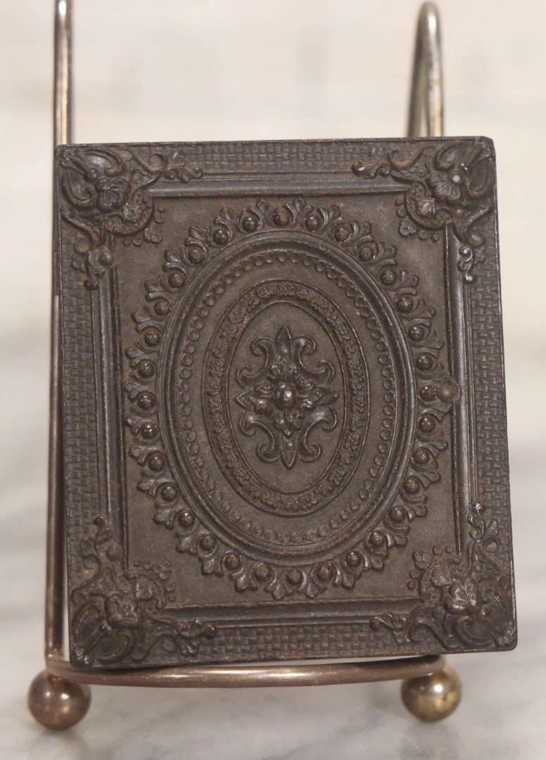 Lot 052 - Antique 1/9th Plate Ambrotype Photograph Of Young Woman In Flower-Patterned Dress In Thermoplastic Union Case Patented By S. Peck 1854 And H. Halverson 1855