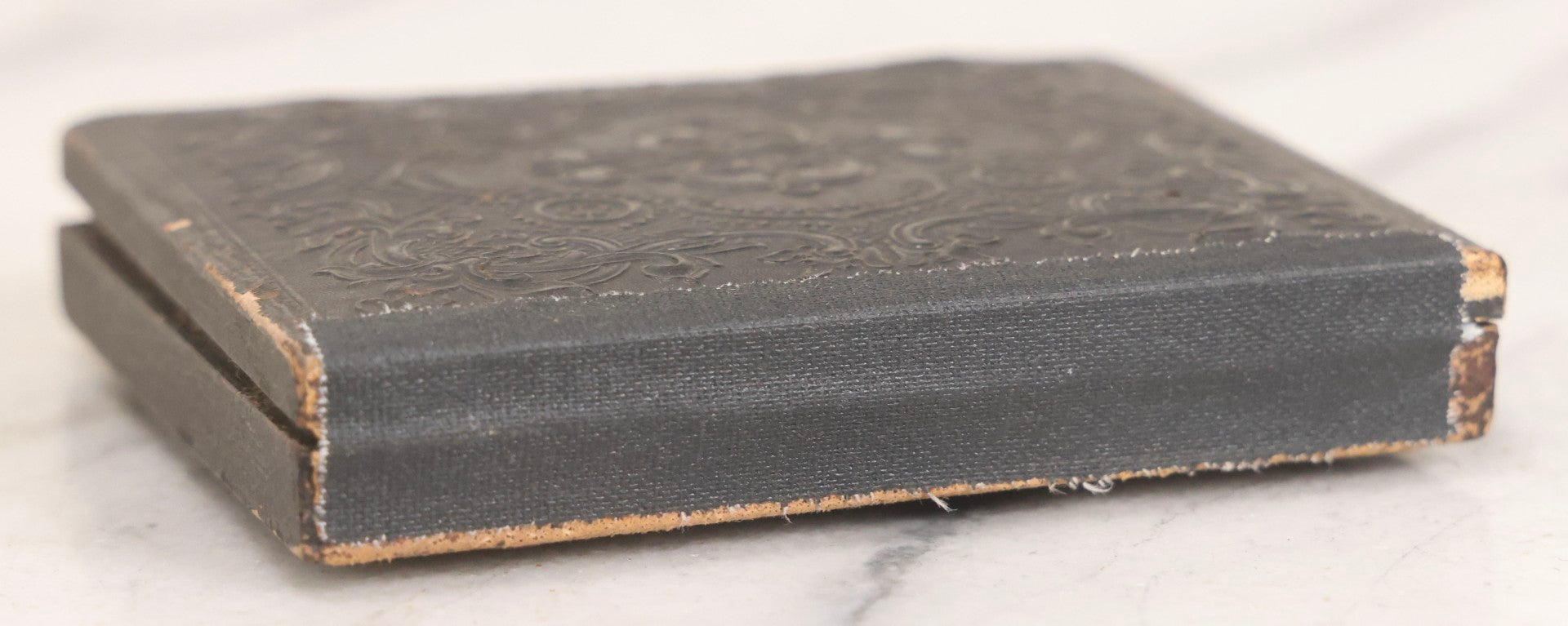 Lot 057 - Antique 1/6th Plate Ambrotype Photograph Of Bearded Man In Silk Neck Tie And Formal Dress, In Full Leatherette Union Case Repaired With Tape Hinge