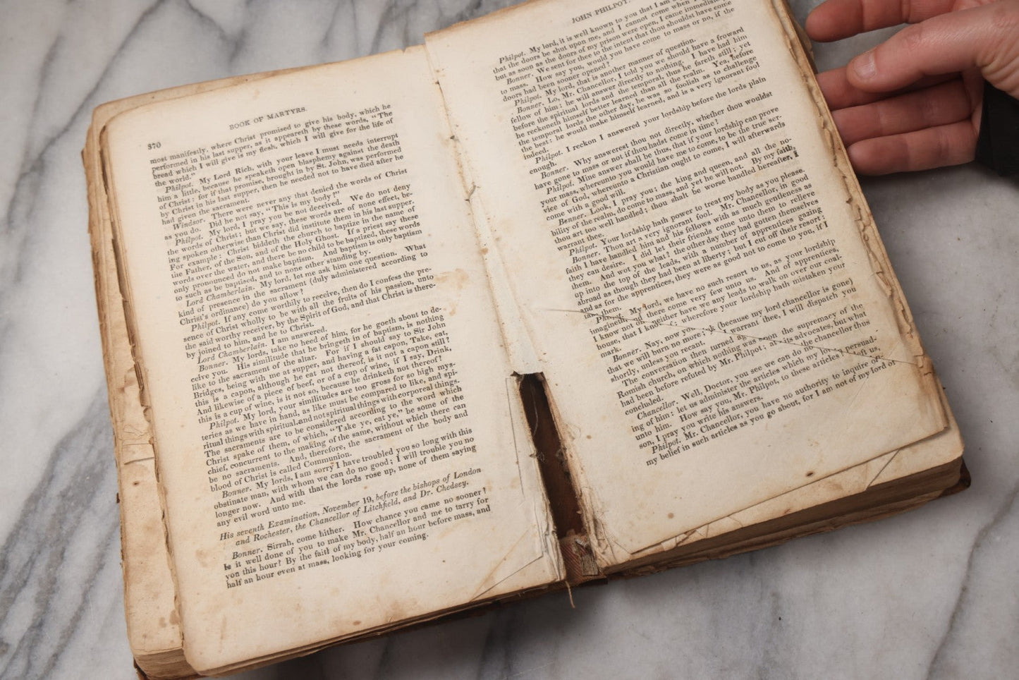 Lot 064 - "Book Of Martyrs; Or, A History Of The Lives, Sufferings, And Triumphant Deaths, Of The Primitive As Well As Protestant Martyrs" Antique Religious Book By Rev. John Fox, Published By E. Hunt, Middletown, 1832