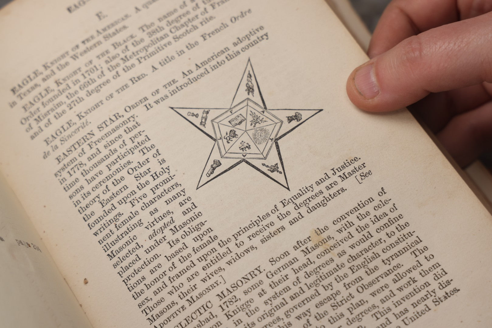 Lot 065 - "General History And Cyclopedia Of Free Masonry" Antique Fraternal Book By Robert Macoy, Masonic Publishing Co., New York, 1870