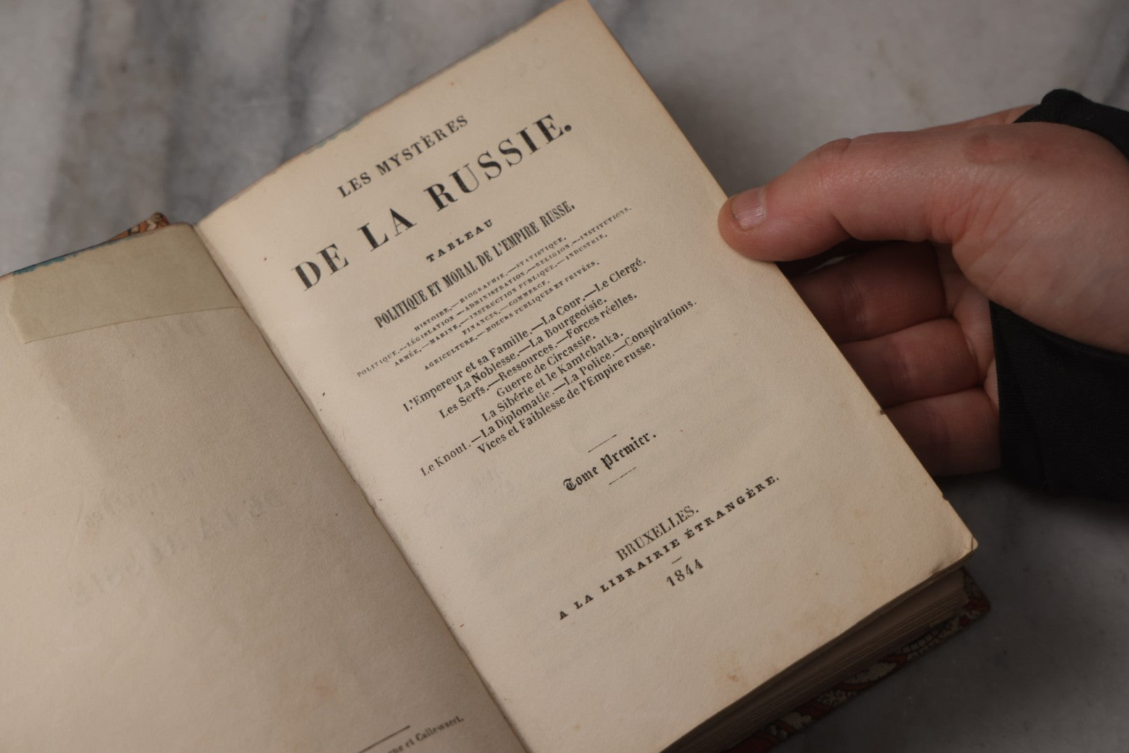 Lot 066 - "Les Mystères De La Russie" ("The Mysteries Of Russia") Antique French Historical And Political Mystery Book Set By Frédéric Lacroix, Published By Librairie Étrangère, Bruxelles, 1844