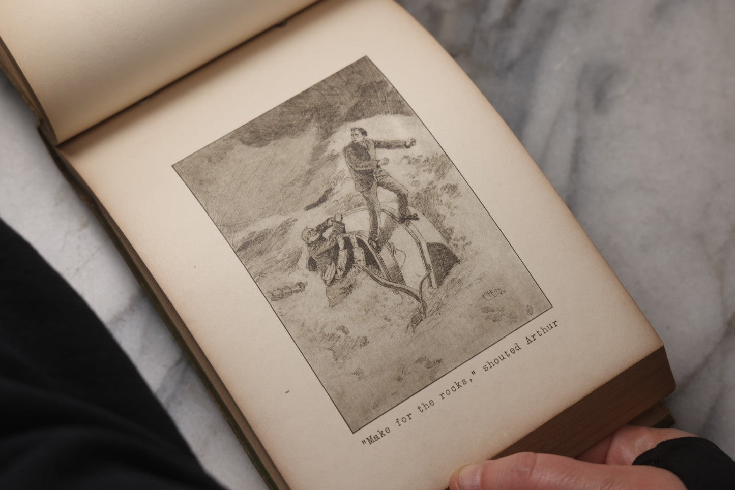 Lot 076 - "A Swim For Life" Antique Limited Edition Illustrated Maritime Adventure Book By "Uncle Ted," Published By Orange Judd Co., New York, 1904