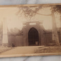 Lot 083 - Antique Cabinet Card Photograph Of The Tomb Of George Washington At Mount Vernon, With Stamped Label On Verso