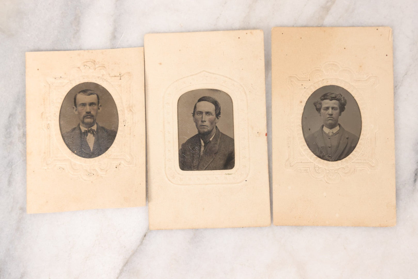 Lot 086 - Grouping Of Seventeen Antique Tintype Portrait Photographs Of Men And Women, Including One Outdoor Scene