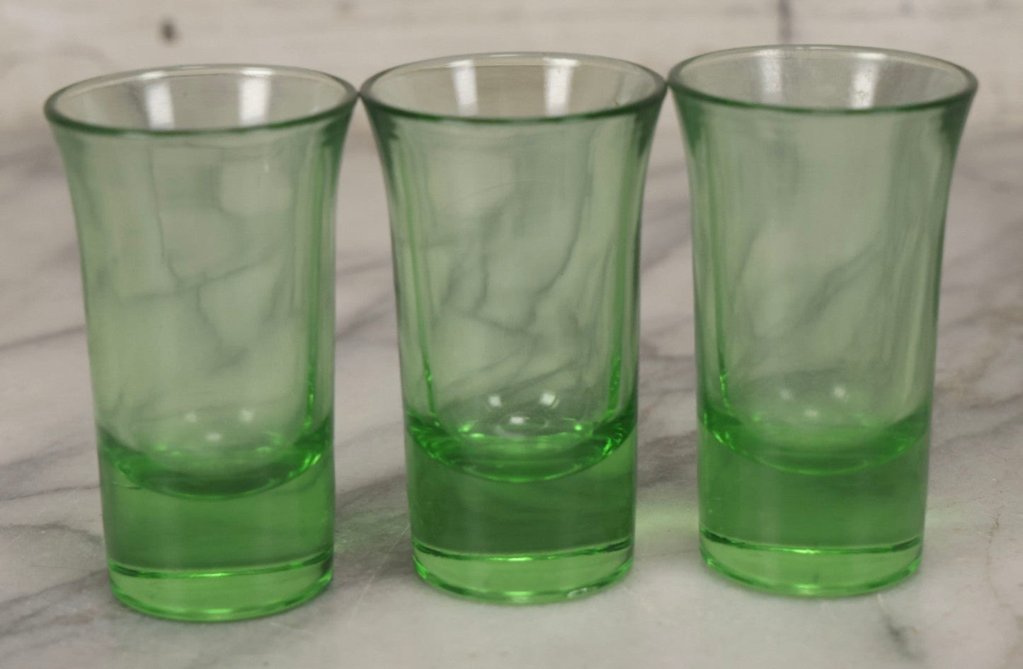 Lot 090 - Vintage Chrome Art Deco Shot Glass Caddy With Six Double Shot Glasses, Three Uranium Glass And Three Pink Depression Glass, Circa 1930s–1940s