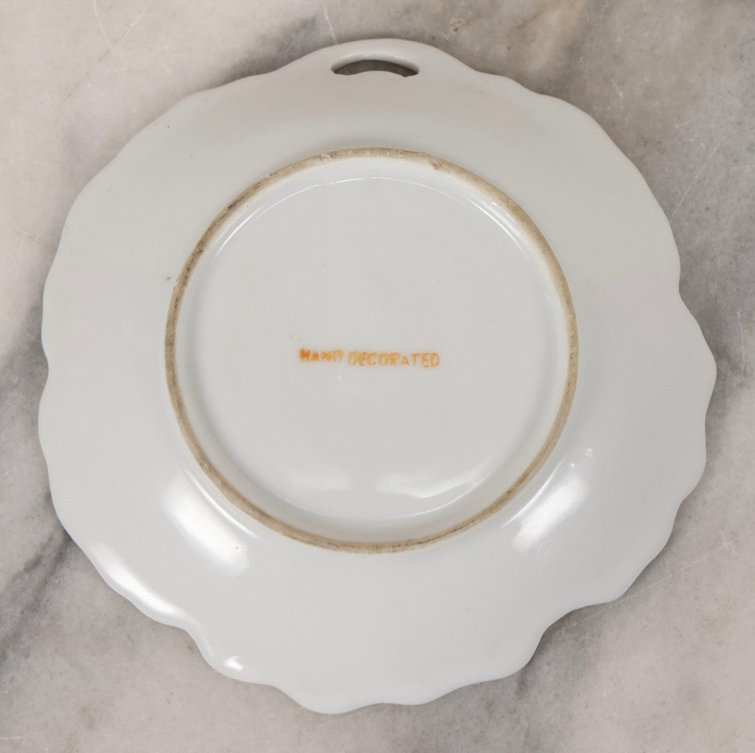 Lot 093 - Vintage Painted Porcelain Novelty Dish With Flirty Couple And Wet Paint Scene, Likely Made In Japan, 4-3/4" Diameter