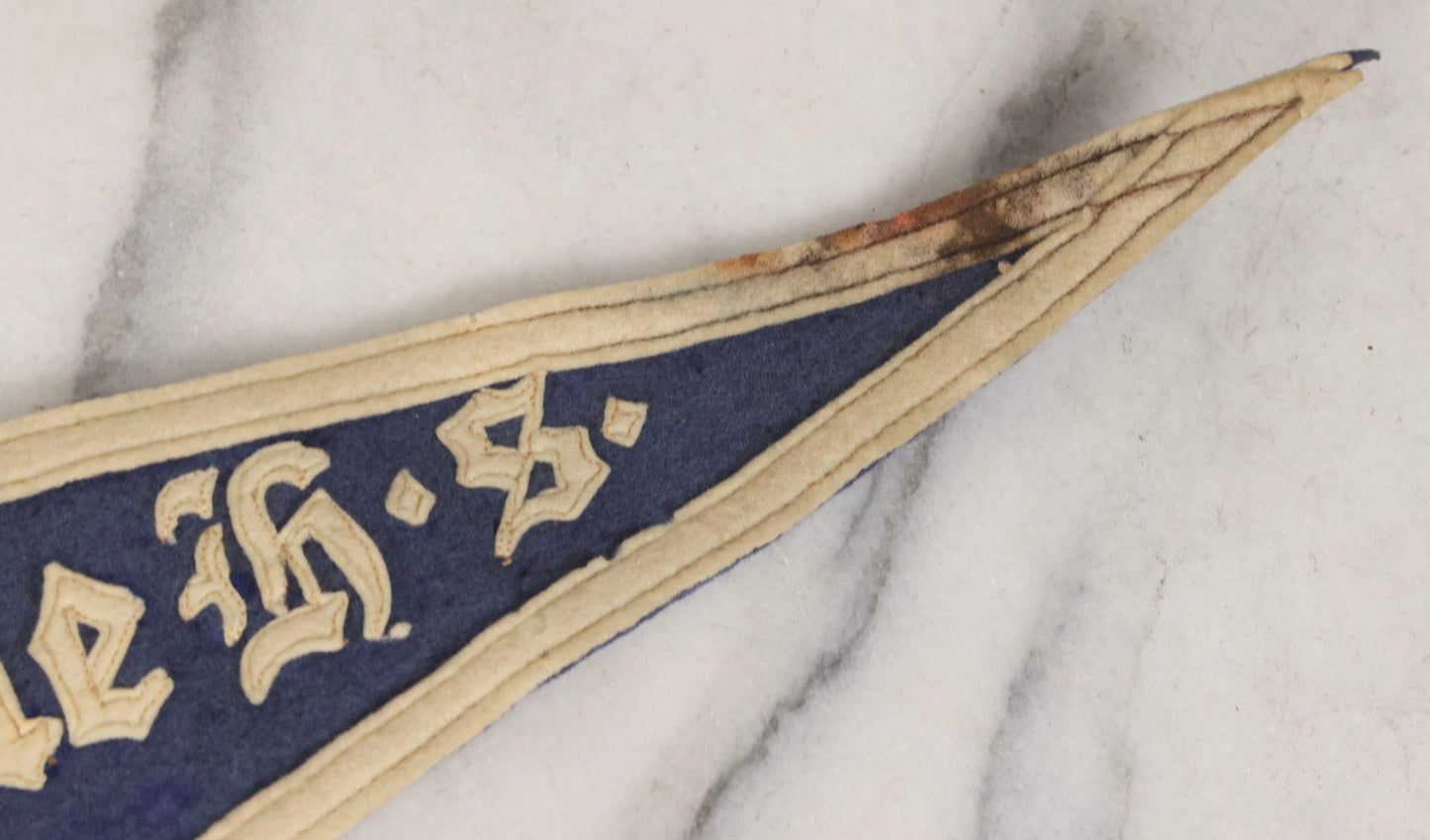 Lot 105 - Vintage Hicksville High School 1934 Felt Pennant, Hicksville, New York, White On Blue Field, 27" L