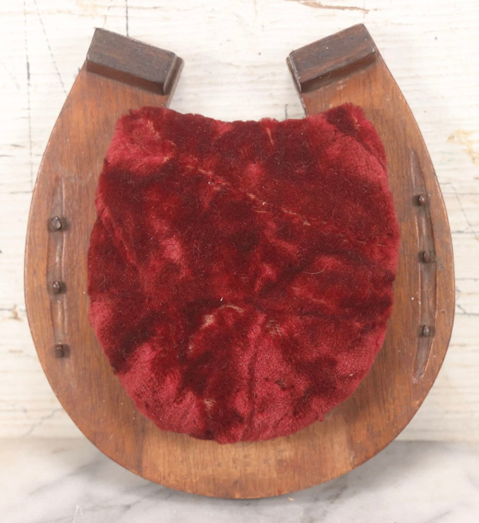 Lot 115 - Antique Wooden Horseshoe Wall Hanger With Red Velvet Pincushion And Wire Hanger