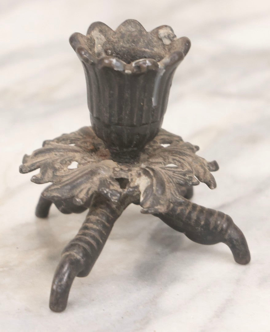Lot 122 - Antique Cast Iron Clawfoot Candle Holder With Bird Talon Base And Filigree Escutcheon