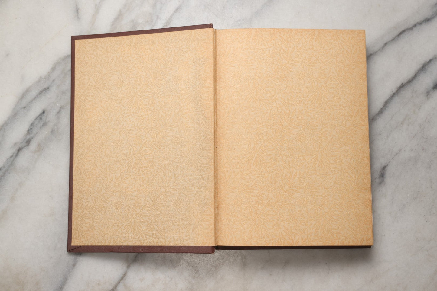 Lot 198 - "King's Hand-Book Of Boston" Antique Illustrated Guide Book By Moses King, Published By Moses King, Cambridge, Massachusetts, 1881