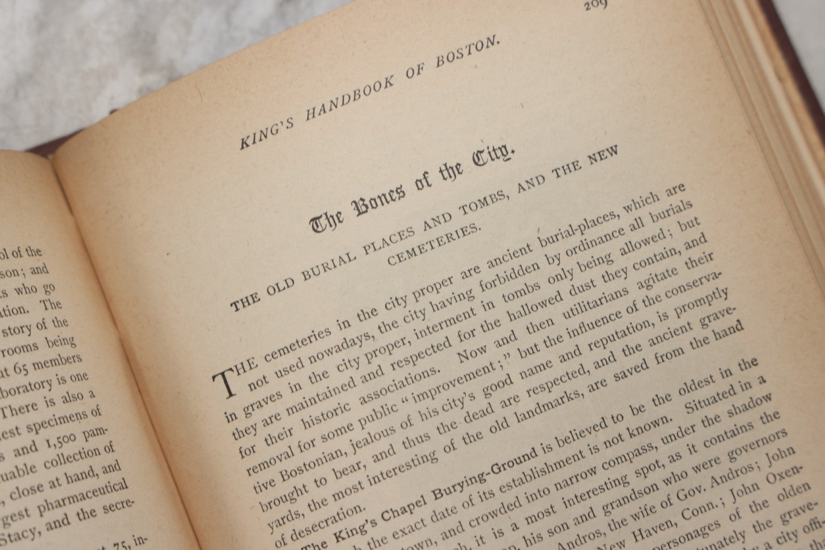 Lot 198 - "King's Hand-Book Of Boston" Antique Illustrated Guide Book By Moses King, Published By Moses King, Cambridge, Massachusetts, 1881
