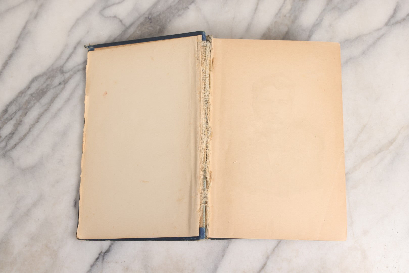 Lot 025 - "Stanley's Wonderful Adventures In Africa" Antique African Exploration Book By Hon. J. T. Headley And Willis Fletcher Johnson, Published By Edgewood Publishing Co., 1889