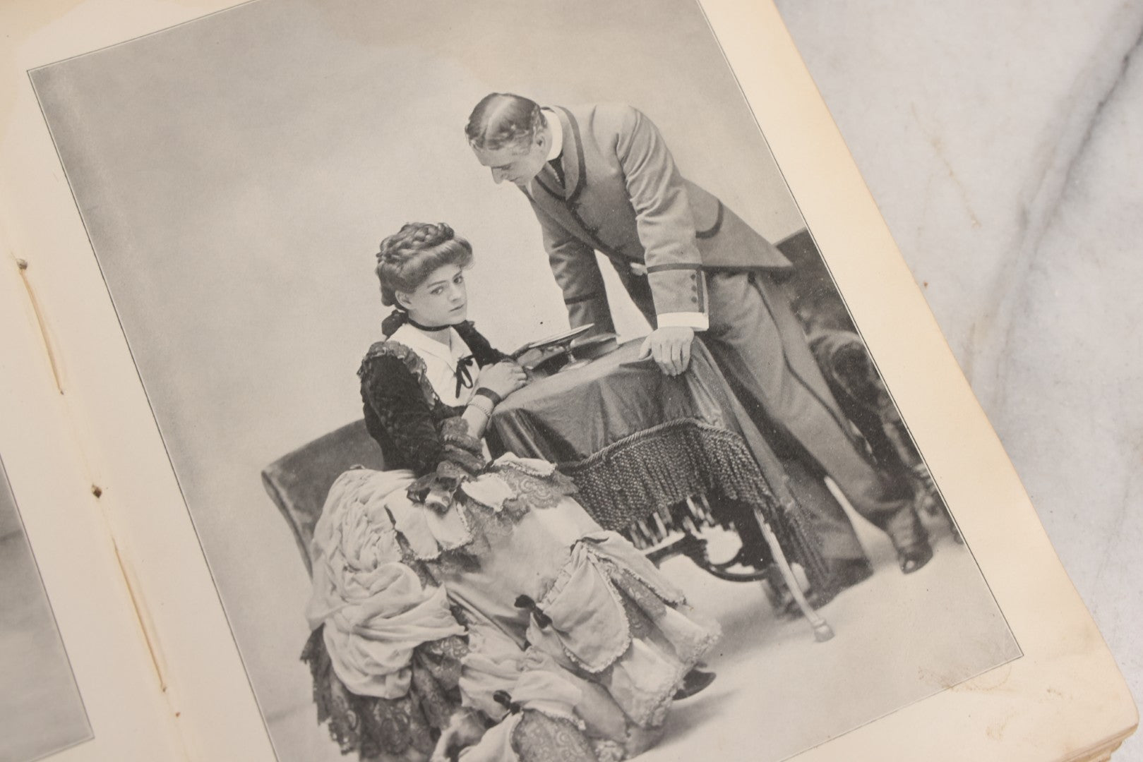 Lot 031 - "The Illustrated American Stage" Antique American Theater Book, Published By R. H. Russell, New York, 1901, Note Poor Condition