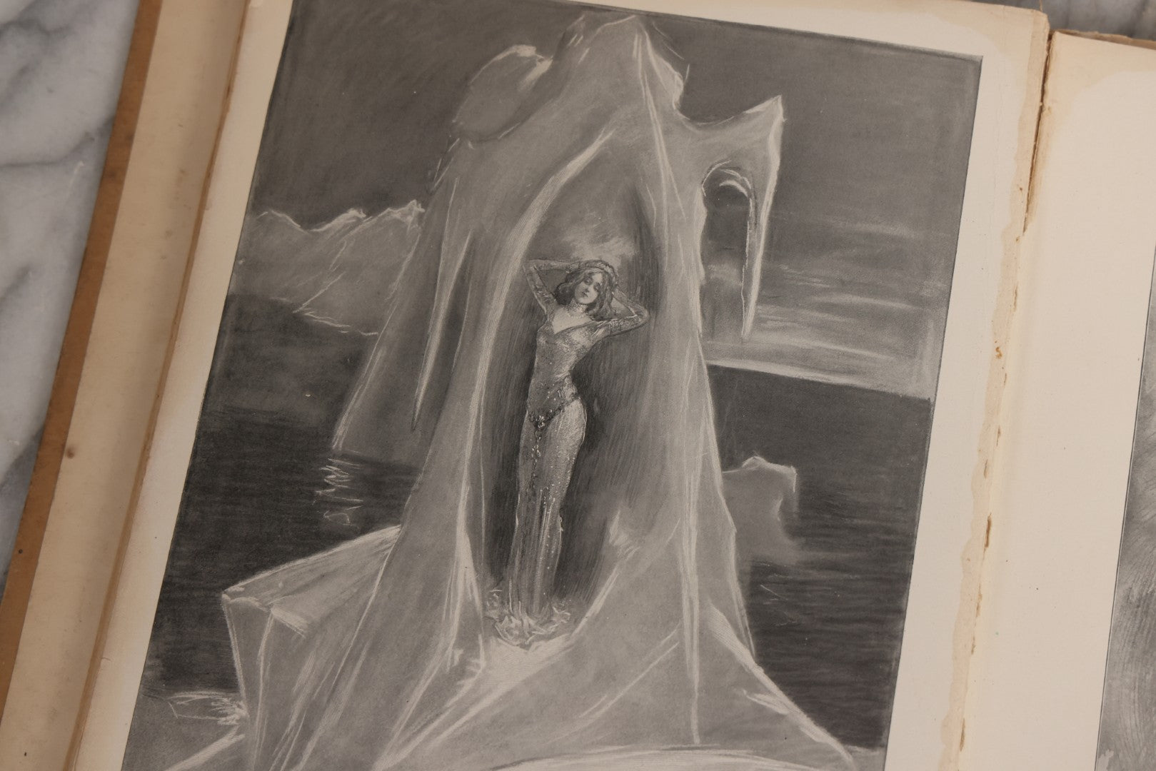 Lot 031 - "The Illustrated American Stage" Antique American Theater Book, Published By R. H. Russell, New York, 1901, Note Poor Condition